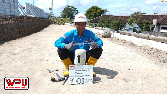 Pengujian Sand Cone oleh PT Widya Prima Utama